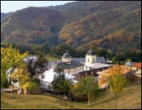 Poze Manastirea Frasinei | Foto Manastiri Romania 